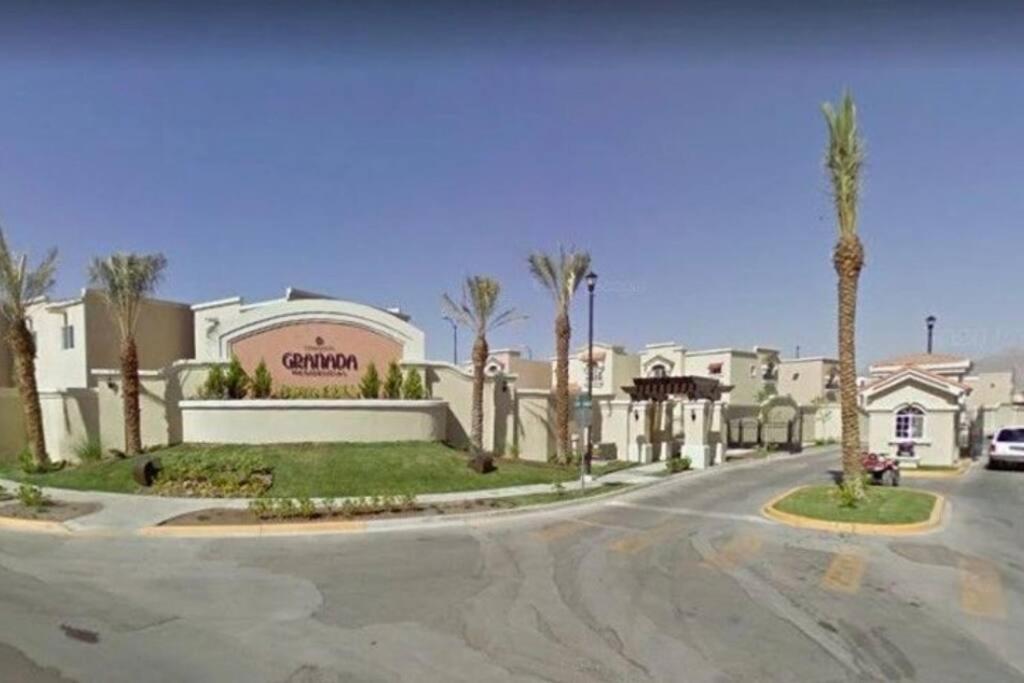 Casa Granada Cercana A Consulado Y Aeropuerto. Ciudad Juárez Eksteriør bilde